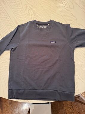 Patagonia Men's Crewneck Sweatshirt - Charcoal Gray